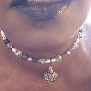 Genie Choker